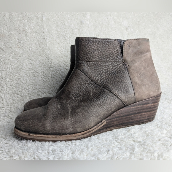 EMU Carlise Boot Women's Brown Color Leather Size 7 Wedge Heel - Picture 4 of 11